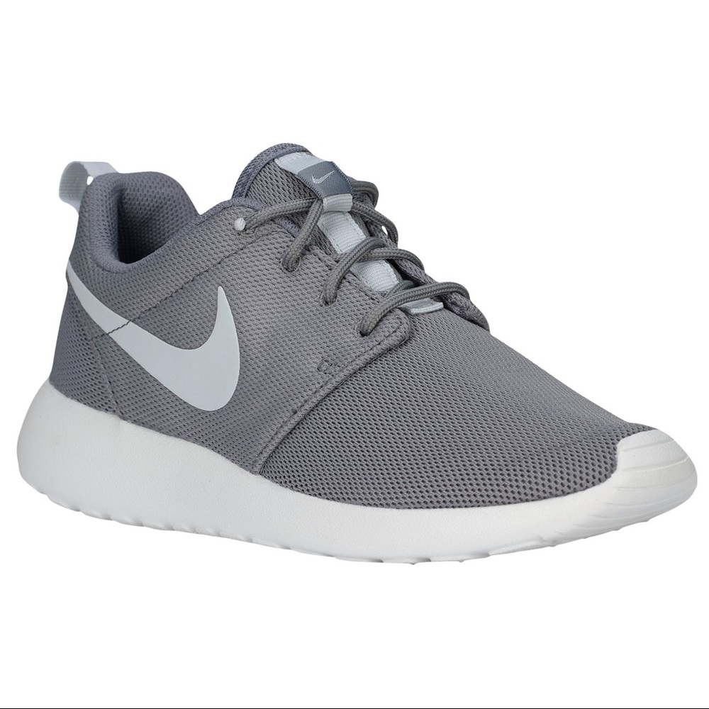 Women’s Nike Roshe One Sneakers